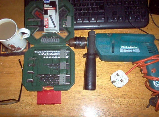 S7 Power Drill and Bits.jpg