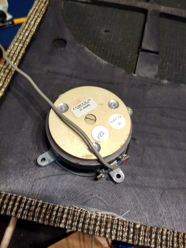 sandwich-mid-15ohm-rear.jpg