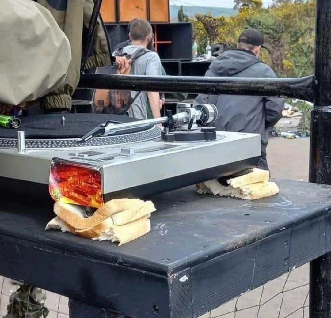 shocksandwich.jpg