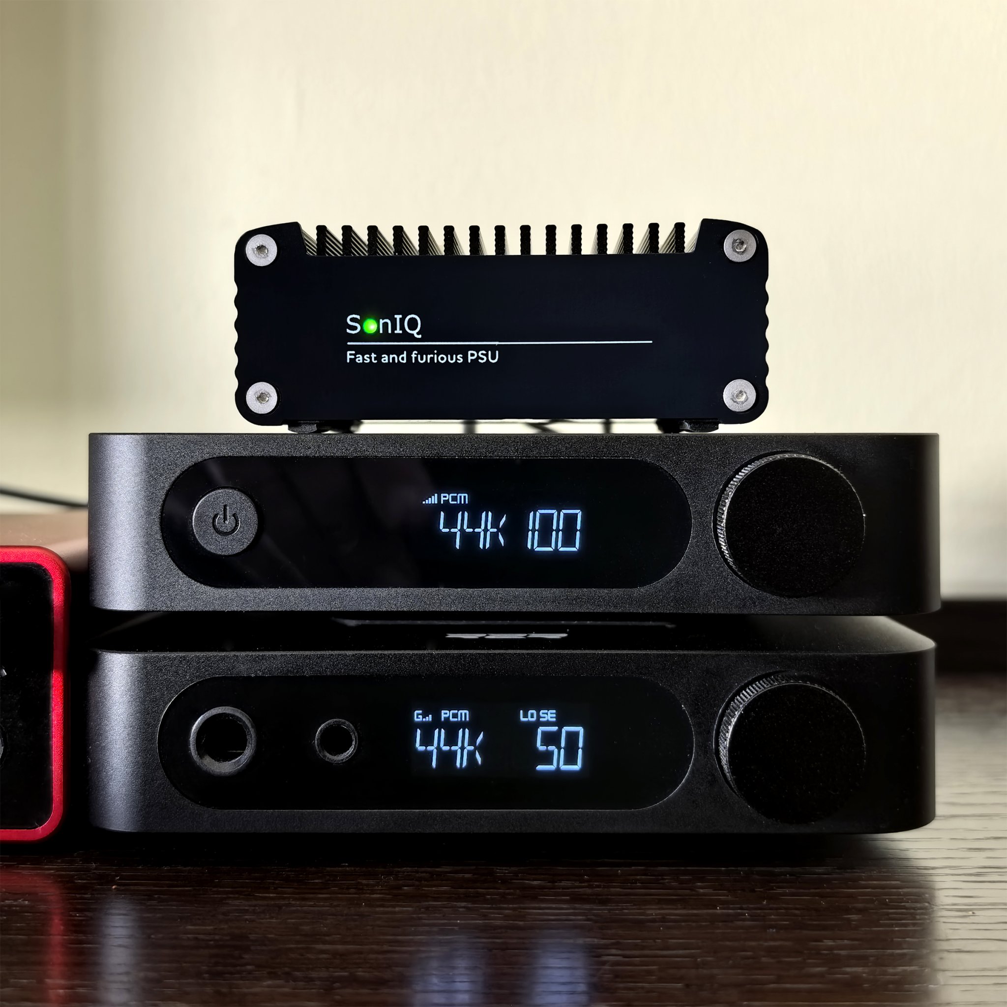 Soniq_FIIO_2400.jpg