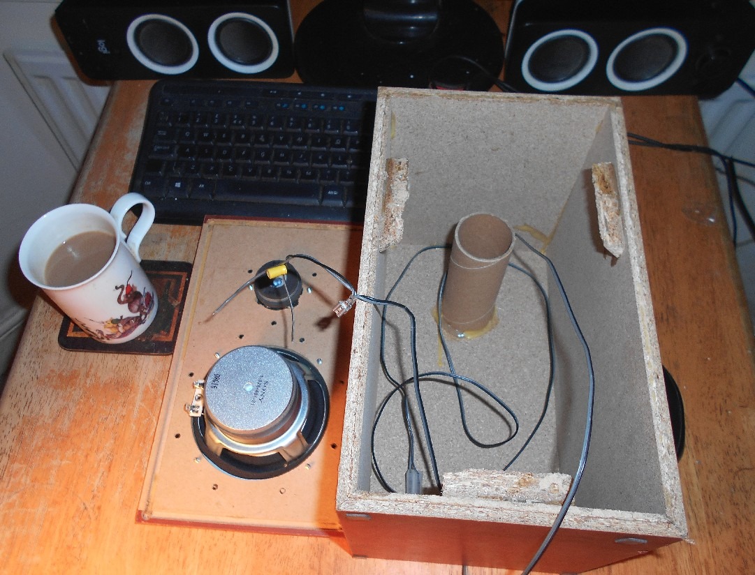 sony speaker (Broken).jpg
