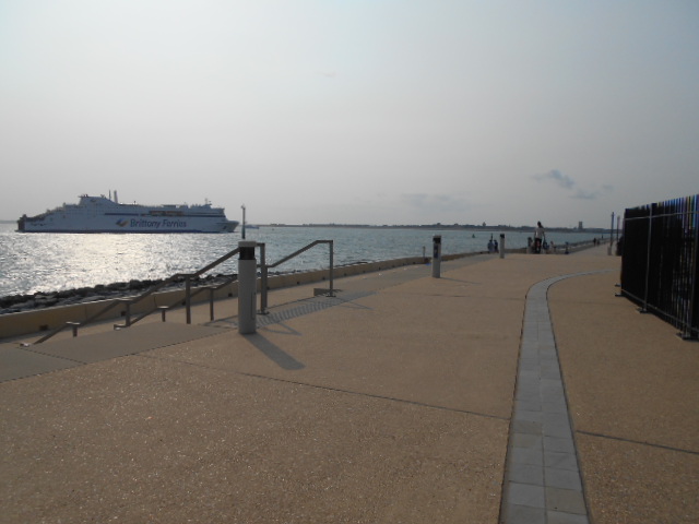 Southsea Castle Esplanade.JPG