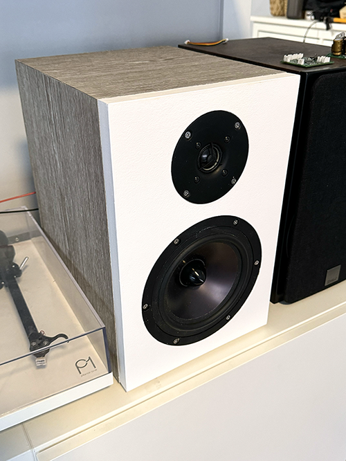 speaker2.png