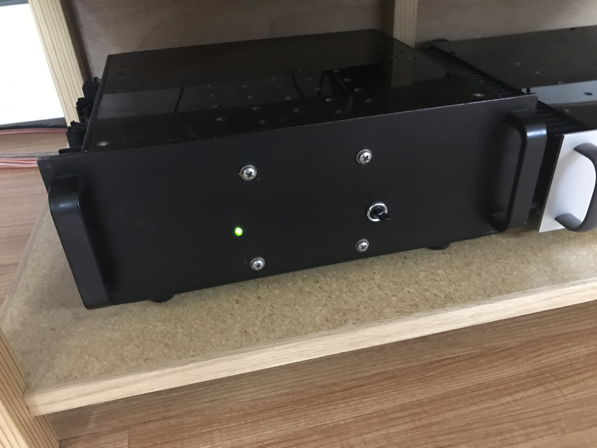 STK 150 Amp.JPG