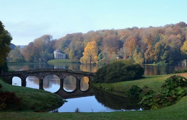 Stourhead Wiltshire.jpg