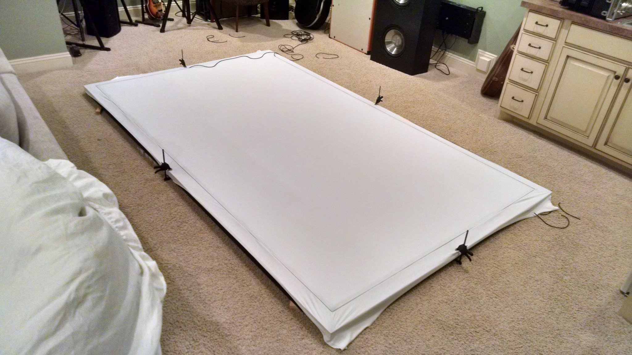 Stretch White.jpg