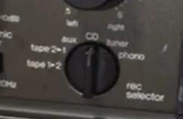 switch_SU-V550_tape.jpg