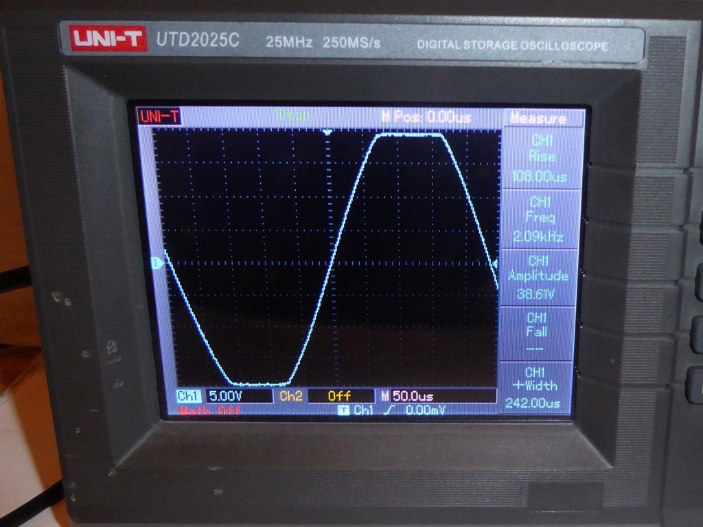 symamp_2kHz_clipping.JPG