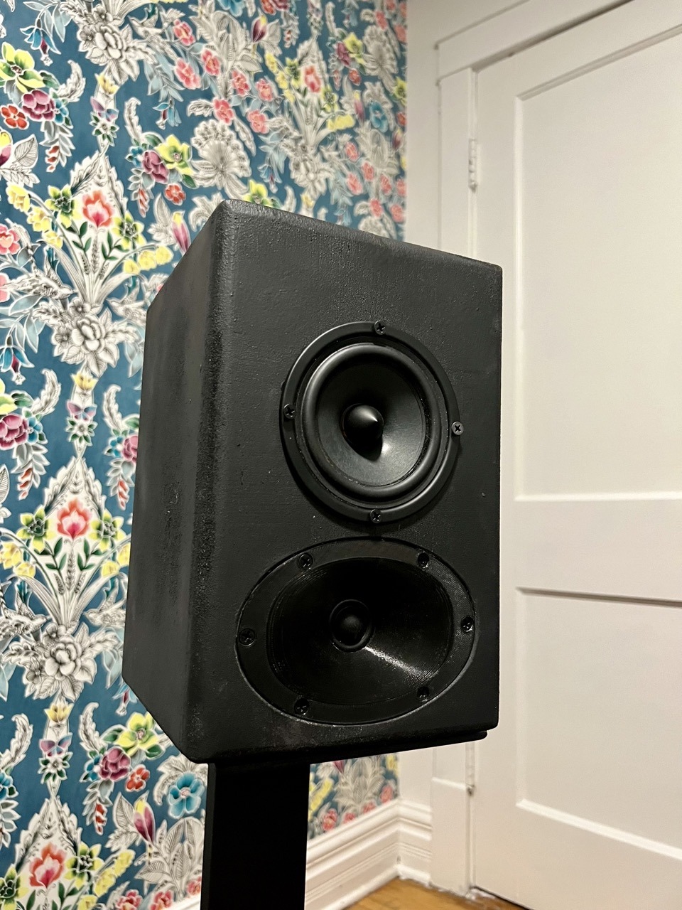 tb-sb-weekendproject_speakerL.jpeg