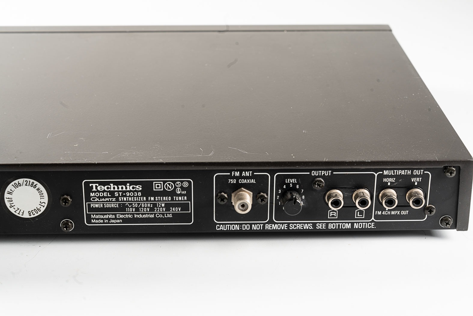TC702779-2.jpg