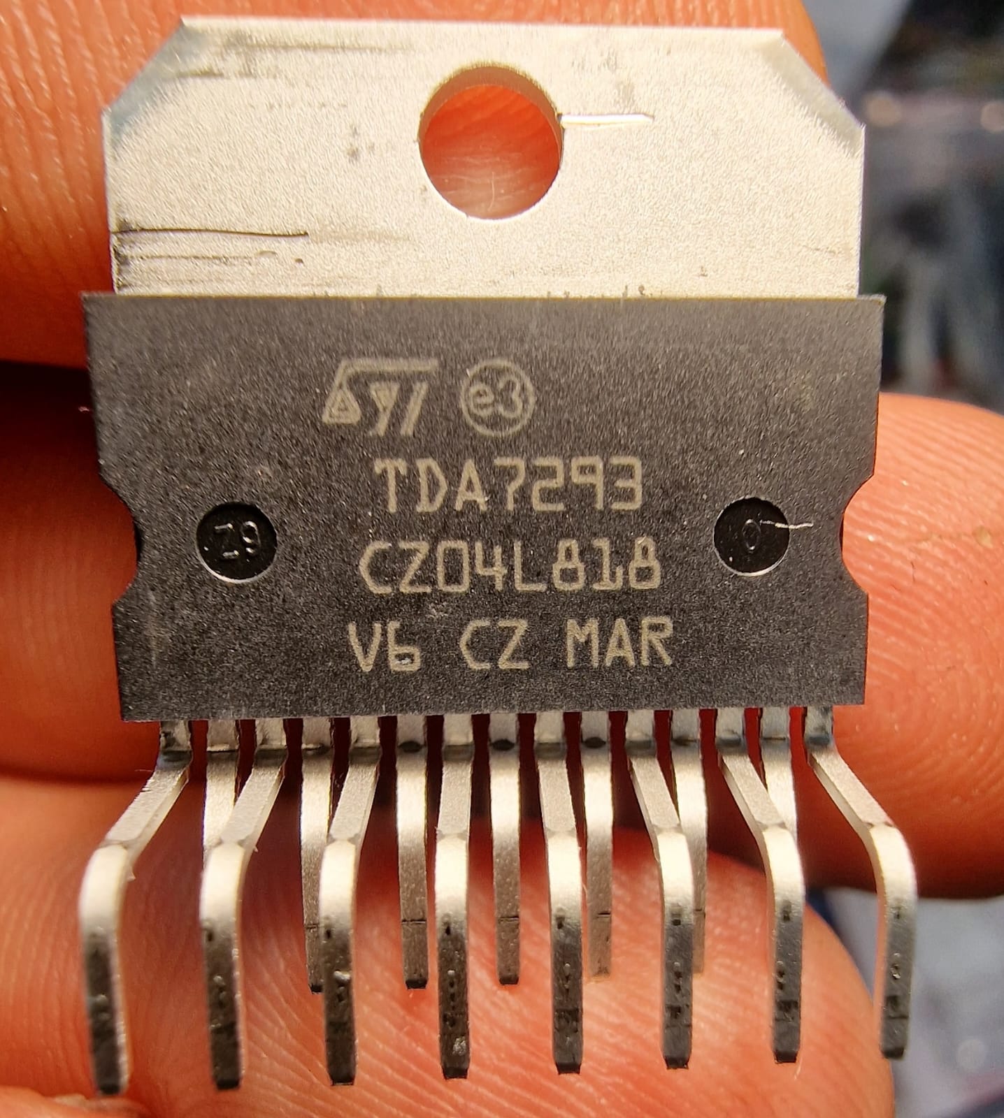TDA7293_genuineTop.jpg