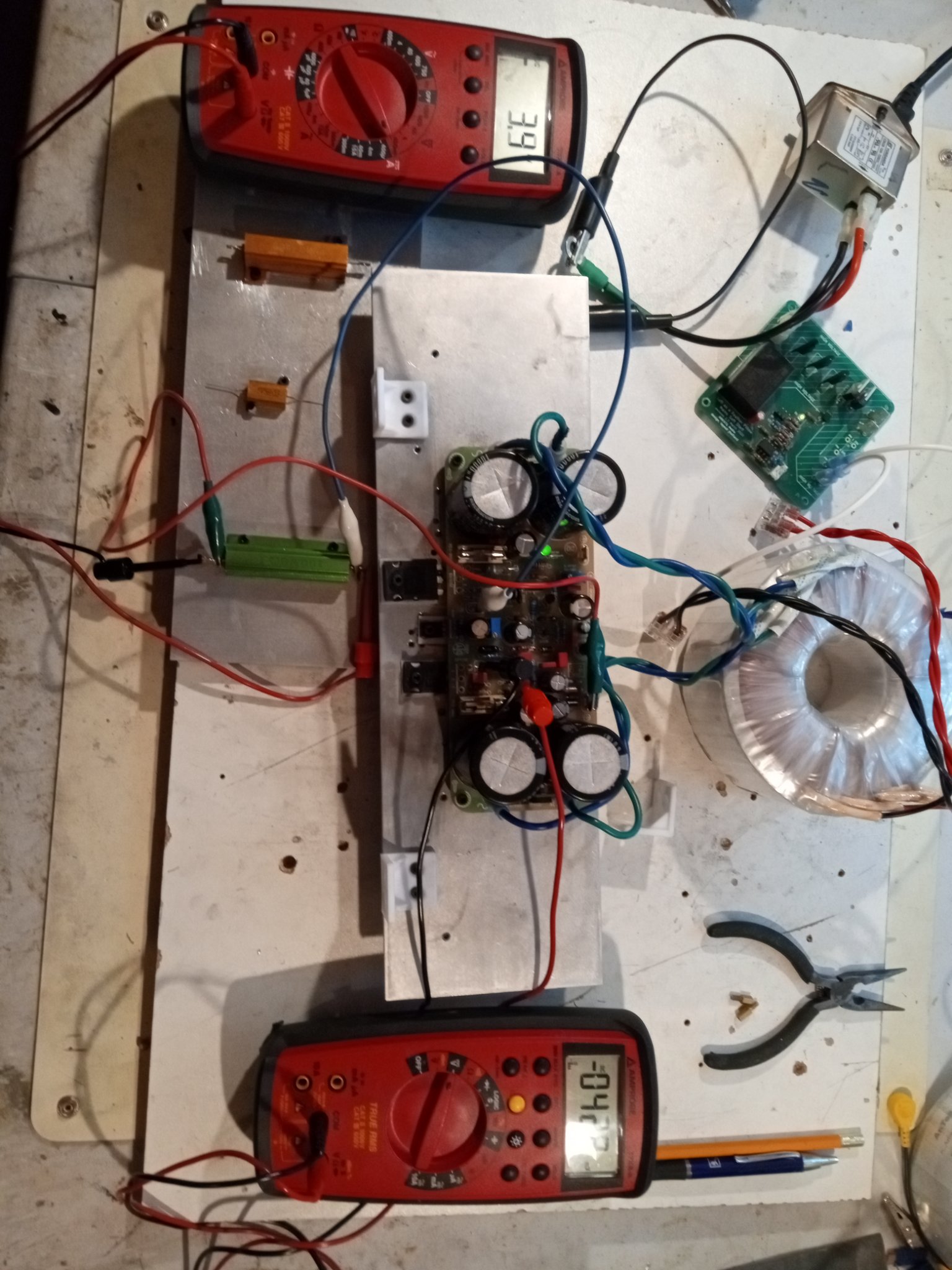 Thiagos Quasi pcb.jpg