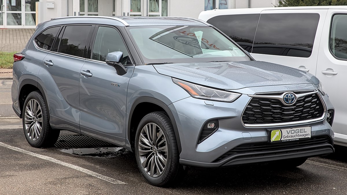 Toyota_Highlander_Hybrid_(XU70)_1X7A6356.jpg