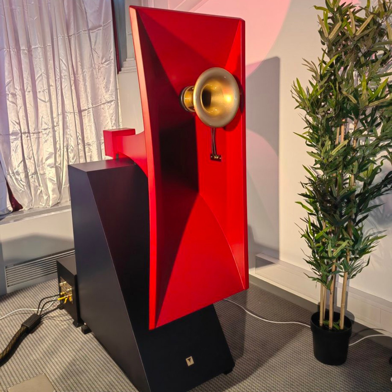 TuneAudioEpitomehorn__28146.jpg