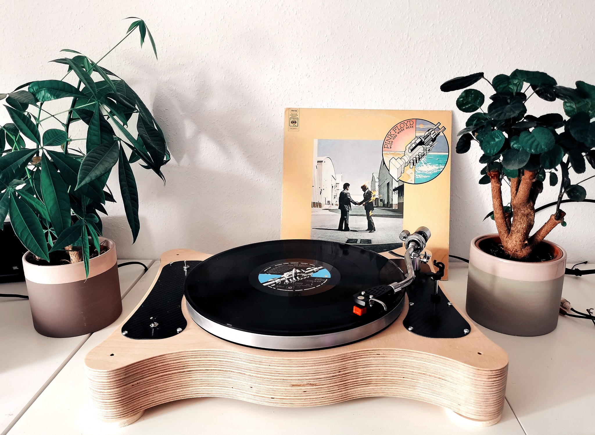 turntable.jpg