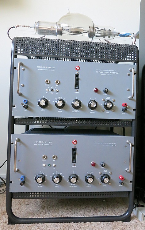 UF-101 02.jpg