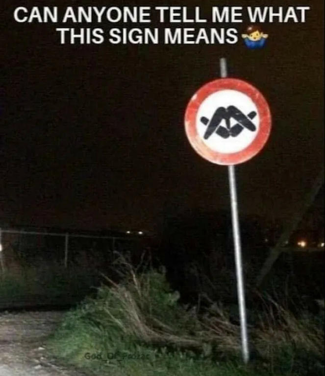 UnknownTrafficSign.jpg