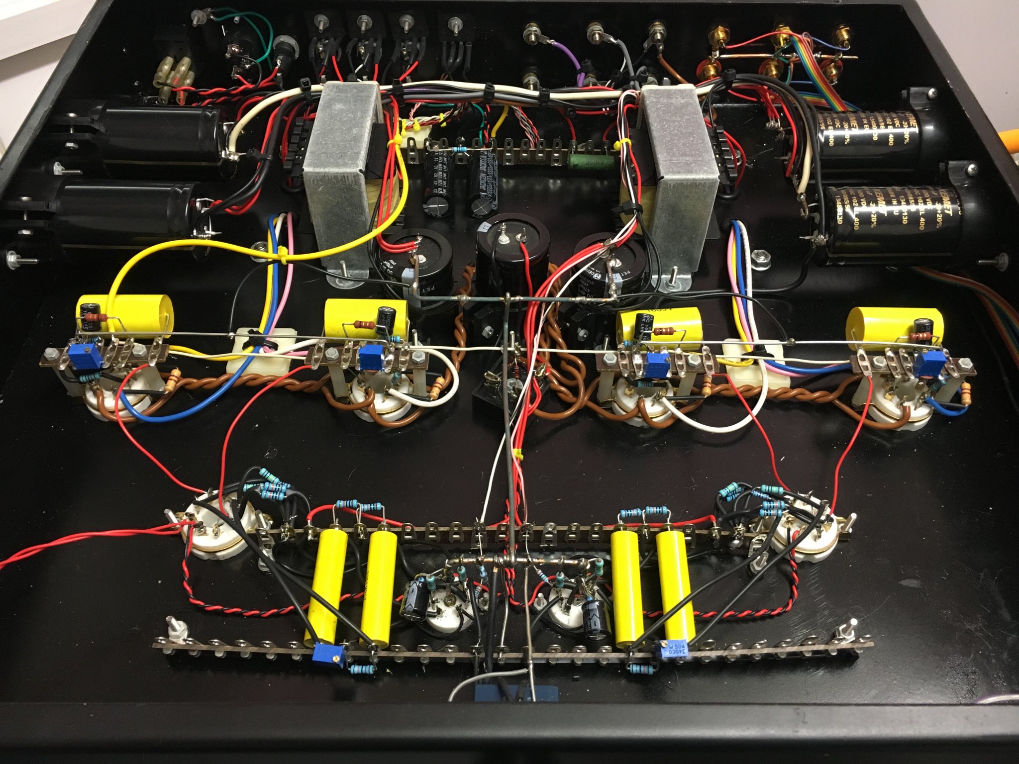 vL8QhXn.jpg