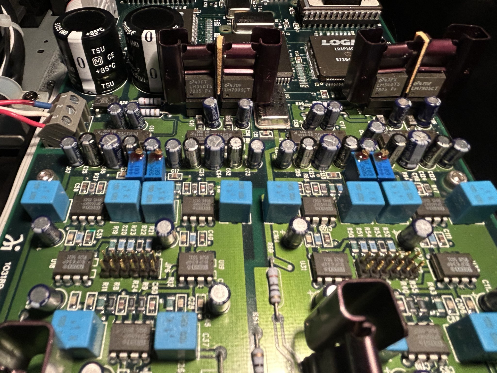 W16 PCM1702 caps.jpg