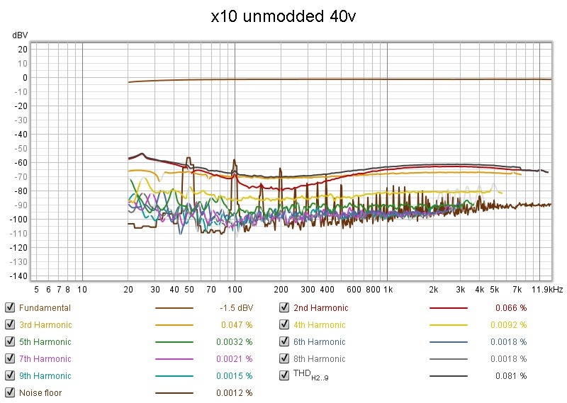 x1040v.jpg