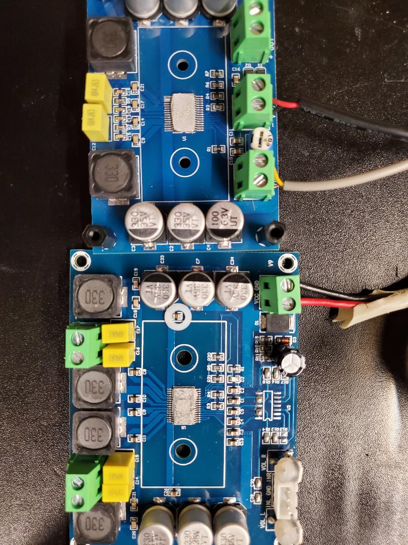 xh-m542 input stage vs bypassed xh-m543.jpg