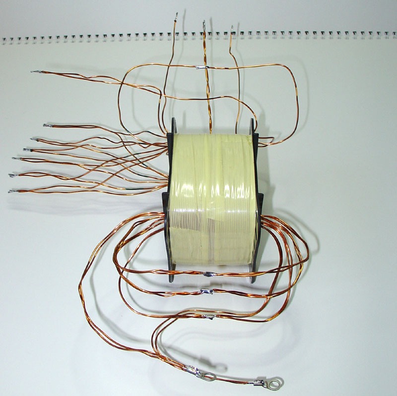 zeus-output-tx-75w-bifilar-pri&sec-single-chamber-wound-bobbin-2-soldered-1-800.jpg