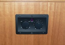 EB_xls_knobs.jpg