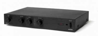audiolab_8000q_iii.jpg
