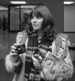 S7 Linda Ronstadt.jpg