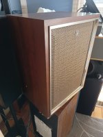 Akai Speakers 10.jpg