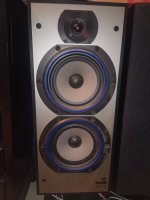 B&W DM 220 Black.jpg