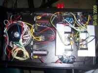 gc-lm3886 dino_up.jpg