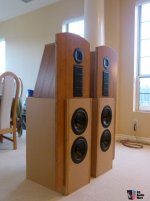 3670105-3aea2889-custom-3-way-planar-magnetic-speakers.jpg