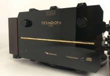 071219_nakamichi_dragon_cd_closed.jpg