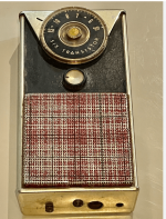 GE Transistor Radio.png