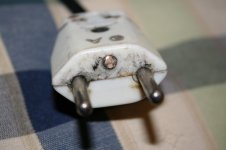 snipped plug.jpg
