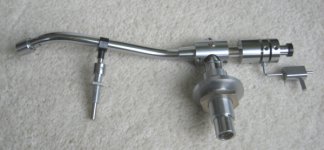 unknown tonarm1.jpg