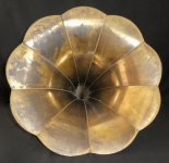 Petal_horn.jpg