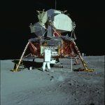 apollo-11_mondfaehre-eagle-auf-dem-mond.jpg