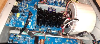 3827390-5152024a-nad-218-thx-power-amp.jpg