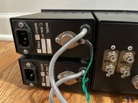 VTL The Ultimate Preamplifier-rear-X.jpg