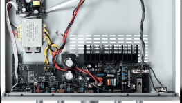 cambridge audio axa25 innen.png