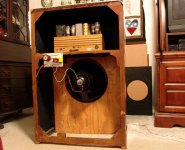 radio_back_b.jpg