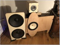 KEF-Cubes+SW-L-Capture.JPG KEF-Cubes+SW-L-Capture.JPG