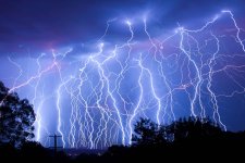 Lightning.jpg