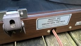 BOSE 360 turntable  lid hinge.jpg