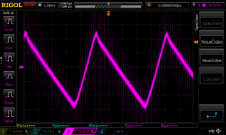 ripple Voltage about 181mV with 2x33mF each rail.png