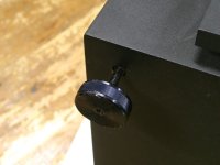 Roksan Ojan 3-button-II.jpg