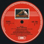 labelB.jpg