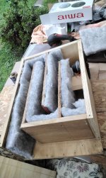 TL CHICO AIWA AWs1665 STUFF1.jpg
